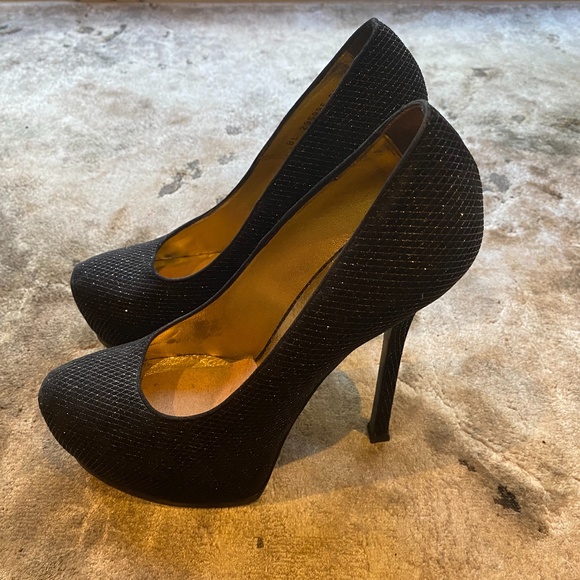 Yves Saint Laurent Tribute Two Sparkly Black Heels - Picture 5 of 7